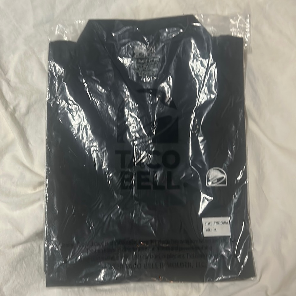 Taco Bell Manager Button-Up Short Sleeve Black Shirt  | Mens 2X.